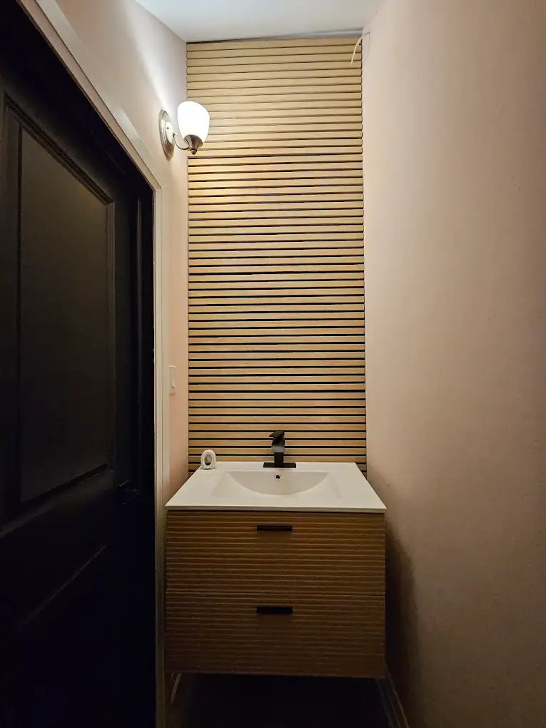 Modern Bathroom